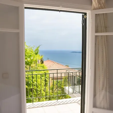Bay View * Kourouklata