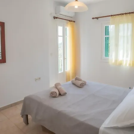 Bay View 빌라 Kourouklata